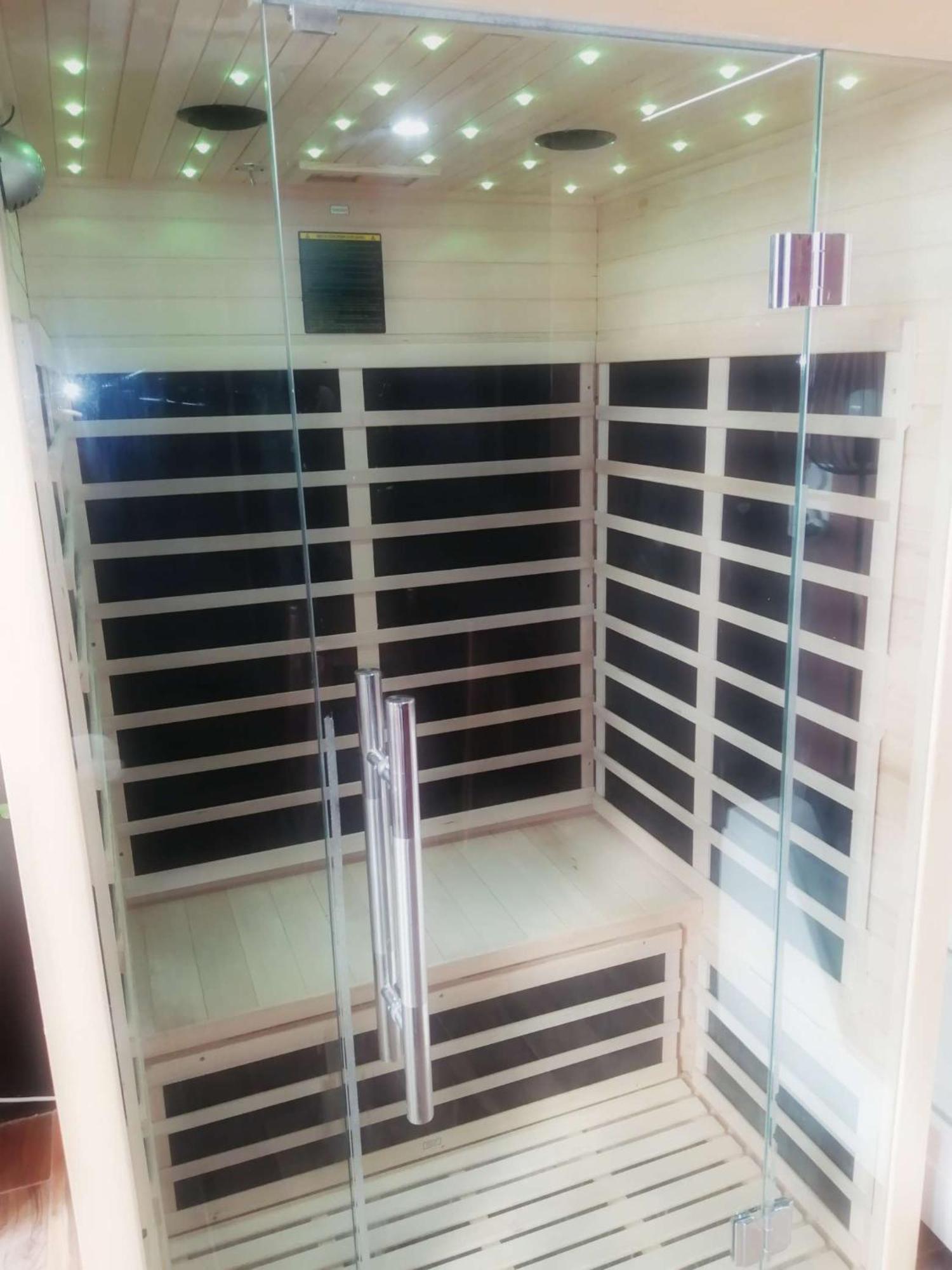 Appartement Avec Balneo Et Sauna Privatif - Le Rose Cuivre Troyes Esterno foto